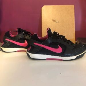 Nike huarache sneakers